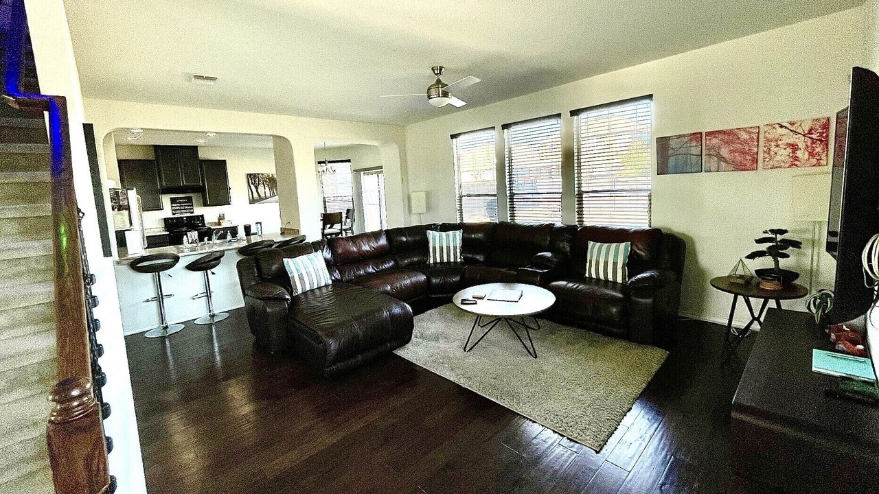 Photo of Livingroom in Del Valle