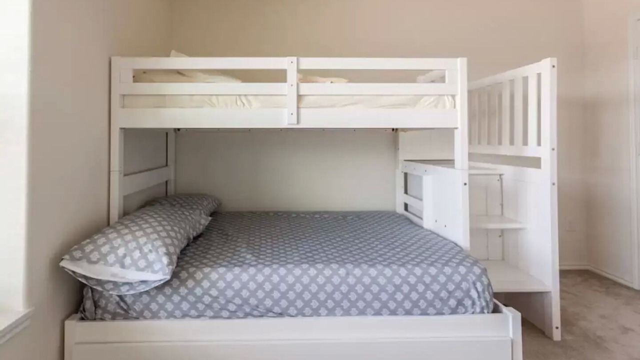 Photo of Bedroom in Del Valle