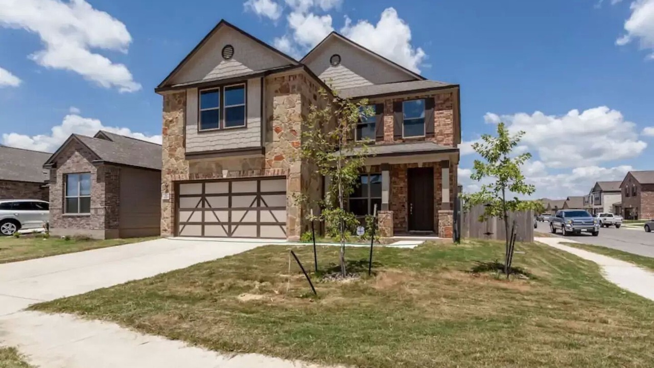 Photo of Outdoor in Del Valle