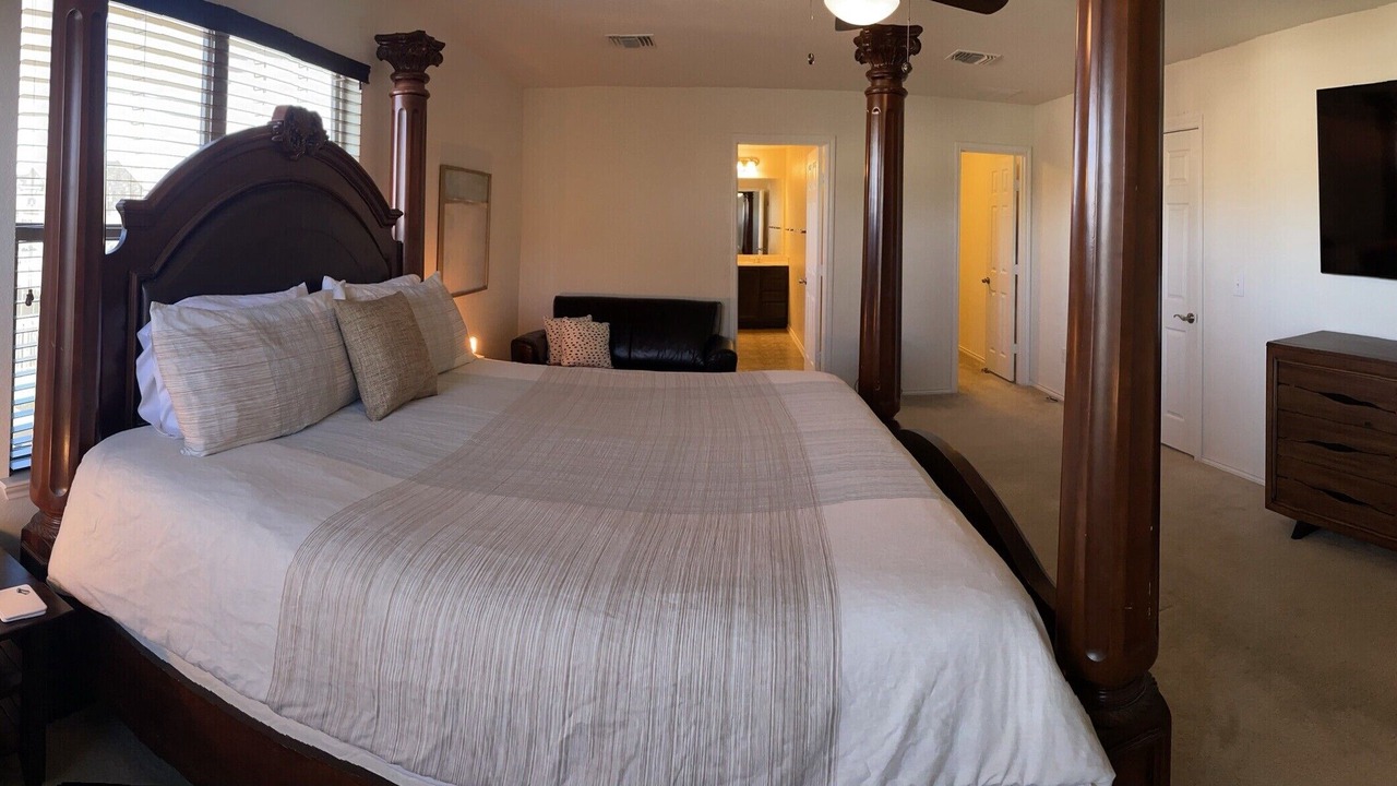 Photo of Bedroom in Del Valle