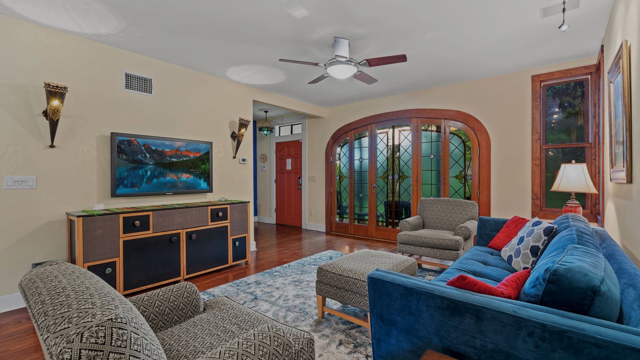 Photo of Livingroom in Bouldin