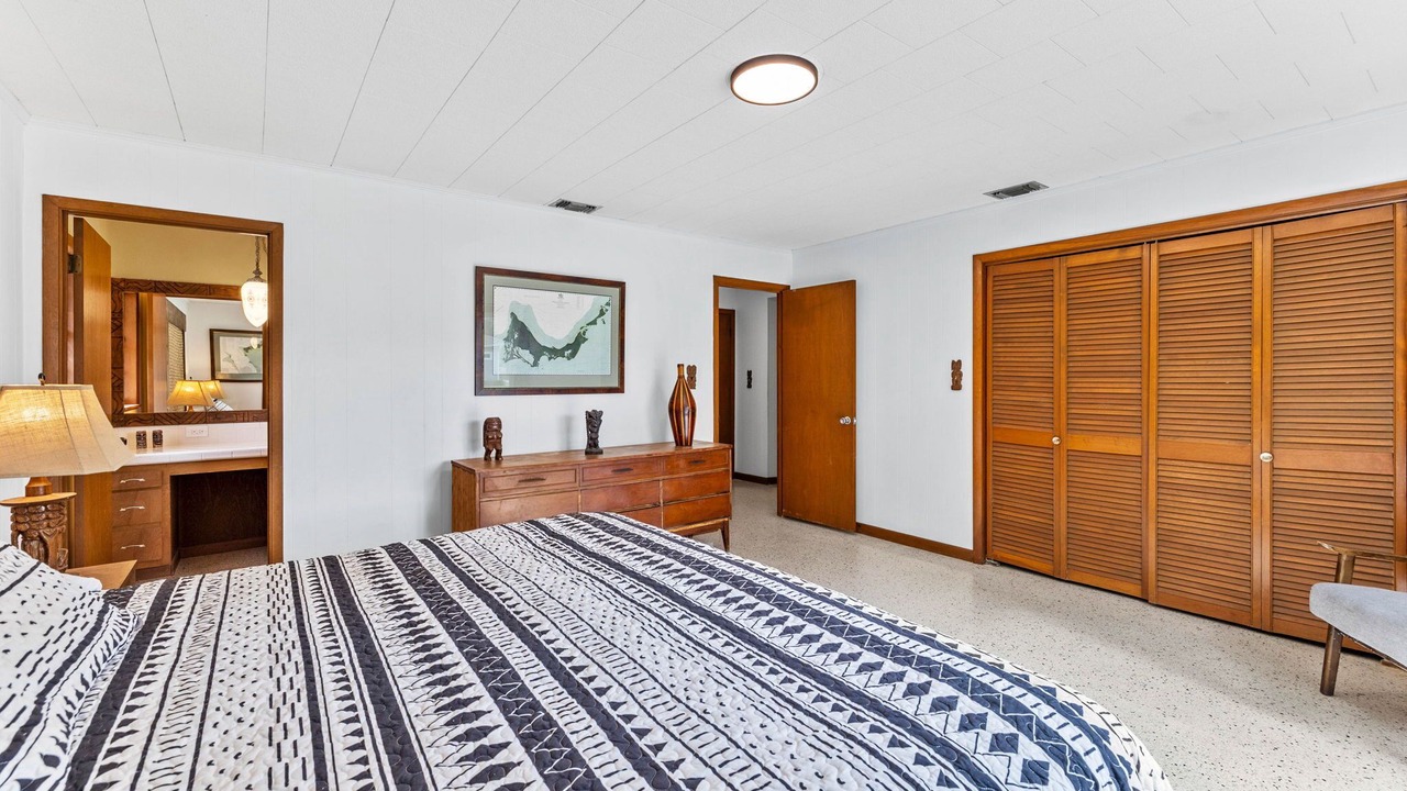 Photo of Bedroom in Laguna Beach Estates
