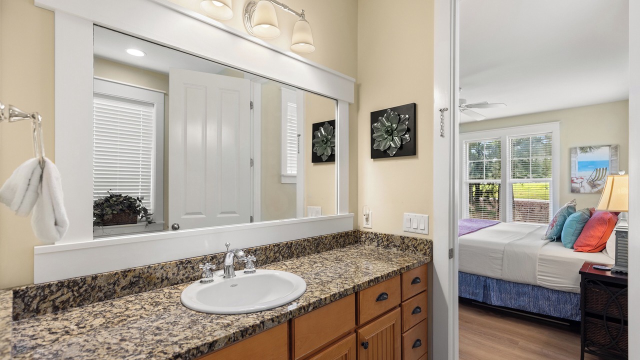 Photo of Bathroom in Laurel Grove