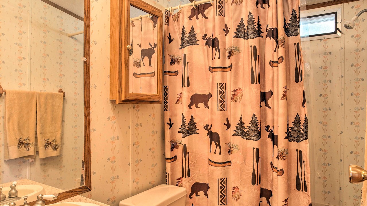 Photo of Bathroom in Cloudcroft