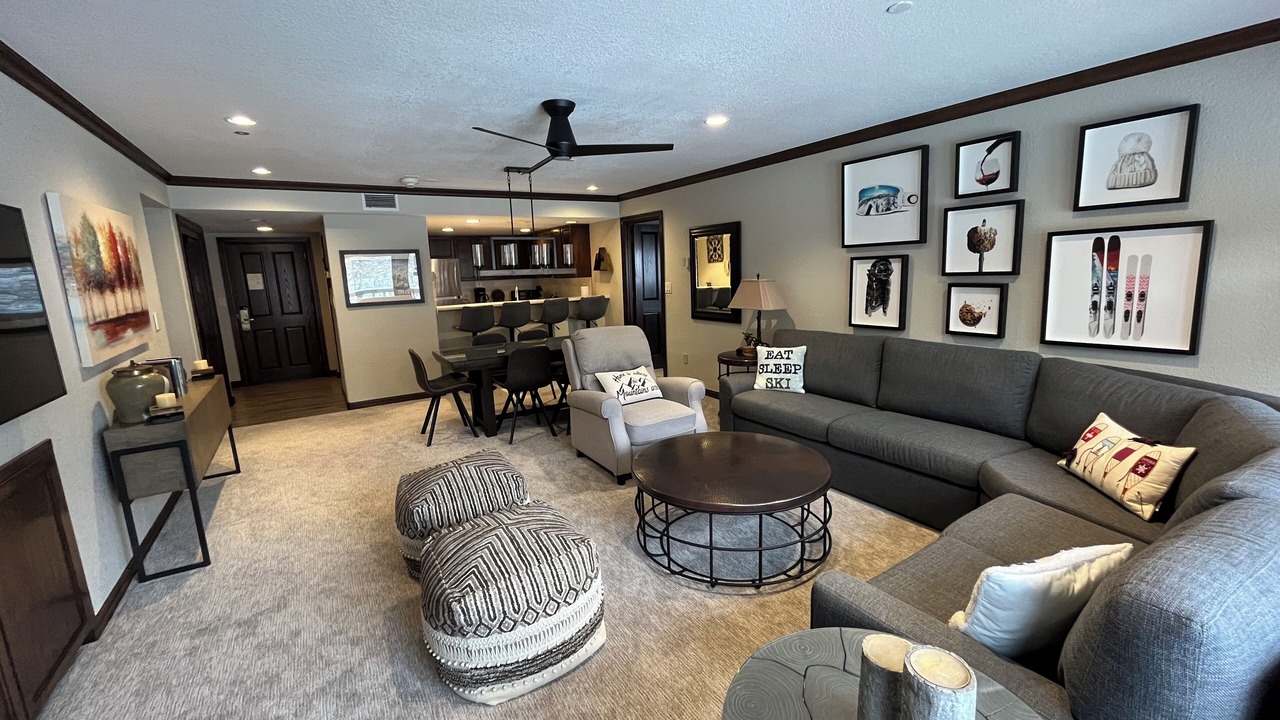 Photo of Livingroom in Beaver Creek