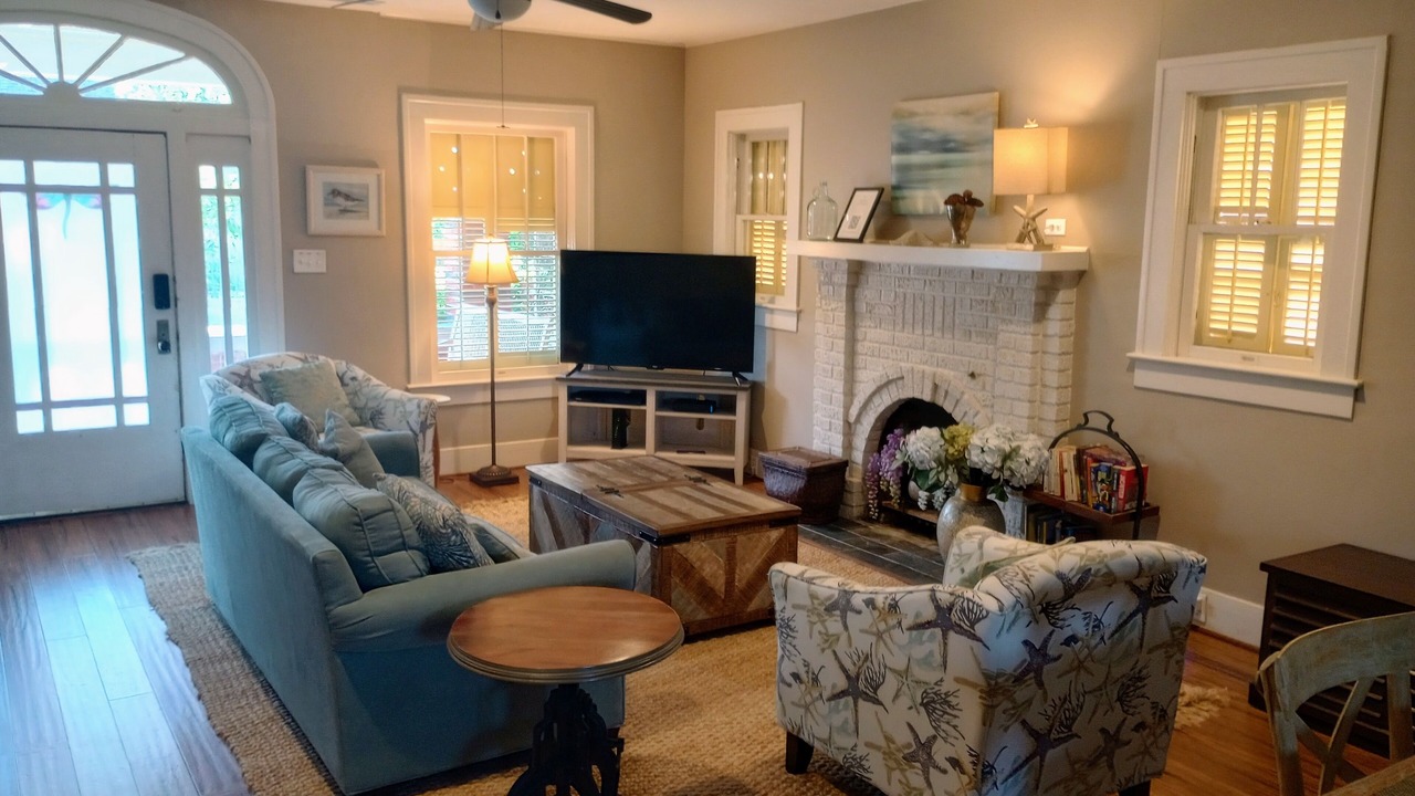 Photo of Bedroom in Galveston