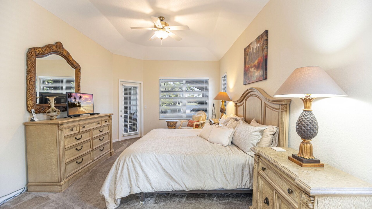 Photo of Bedroom in Central Naples