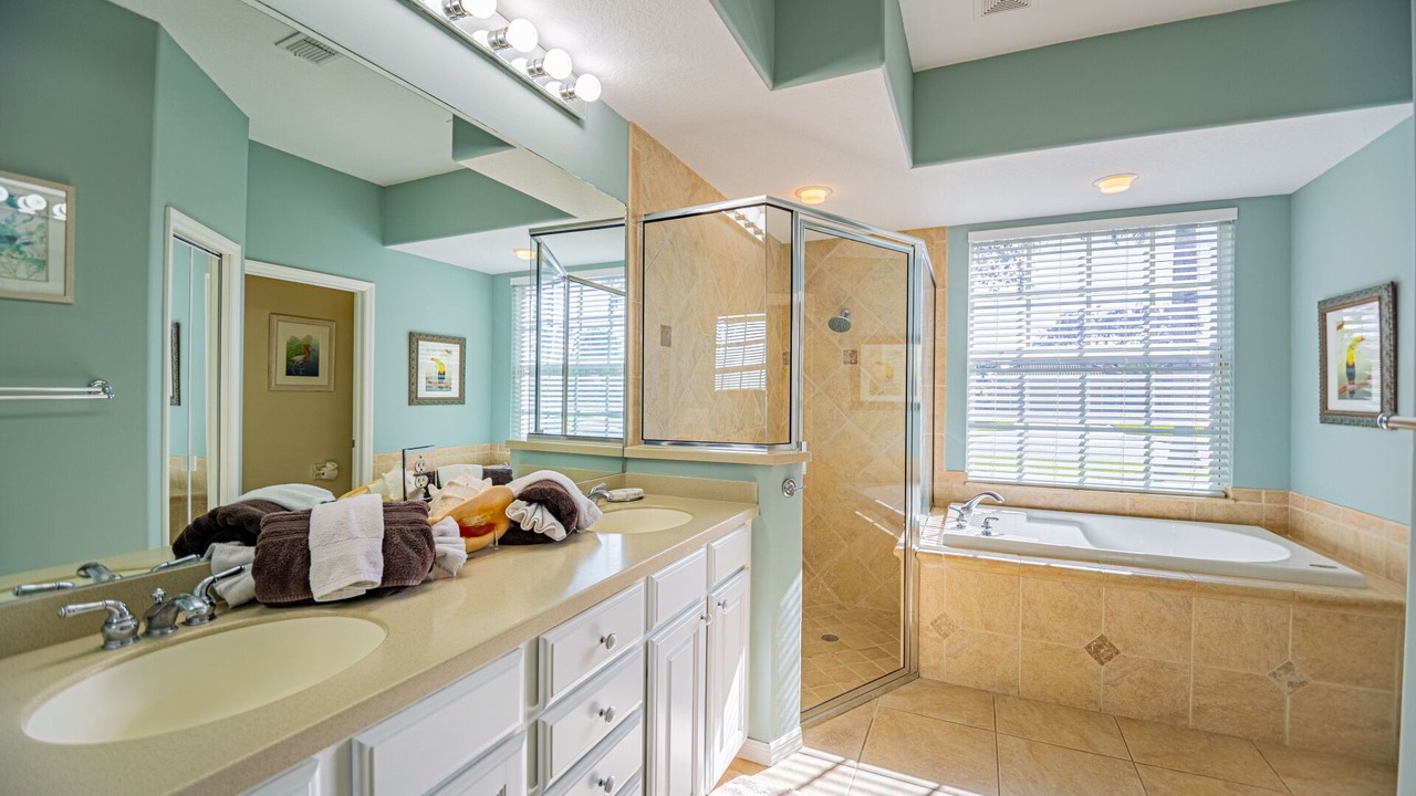 Photo of Bathroom in Central Naples