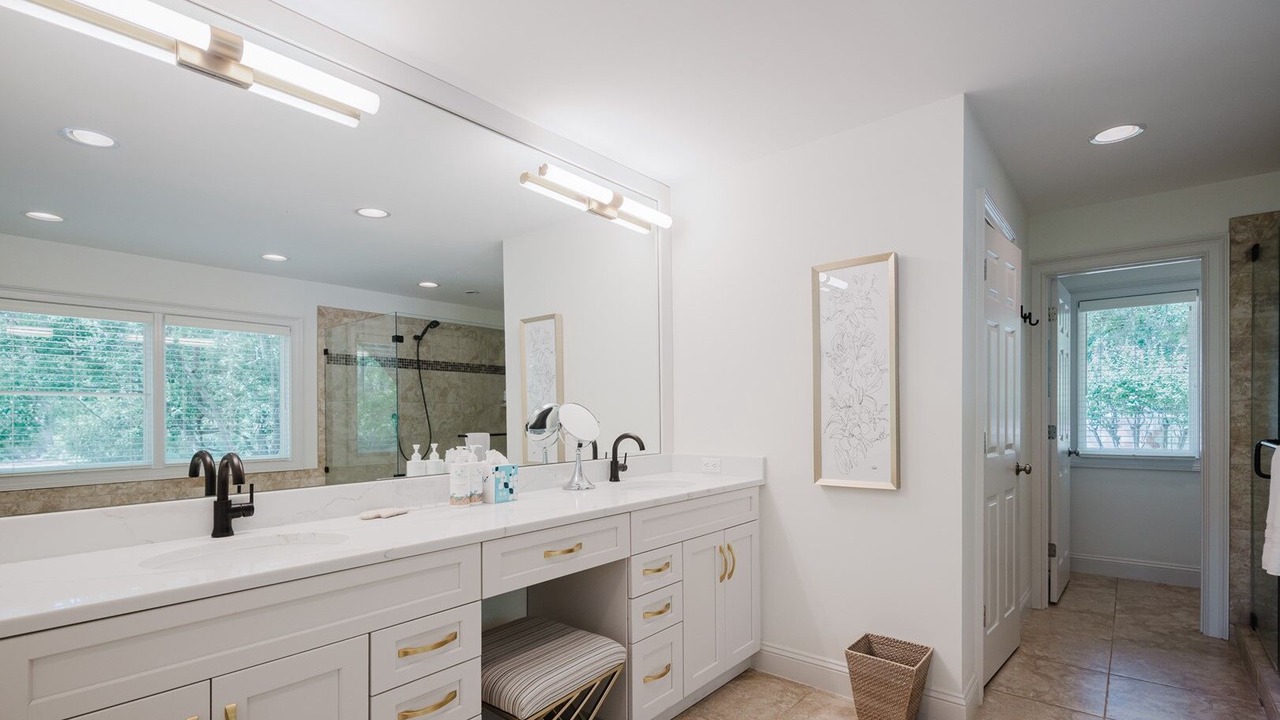 Photo of Bathroom in Baynard Oaks