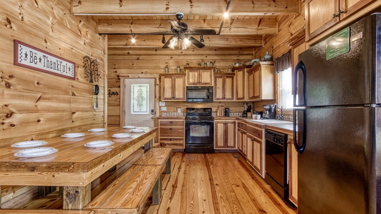 Photo of Kitchen in Pigeon Forge