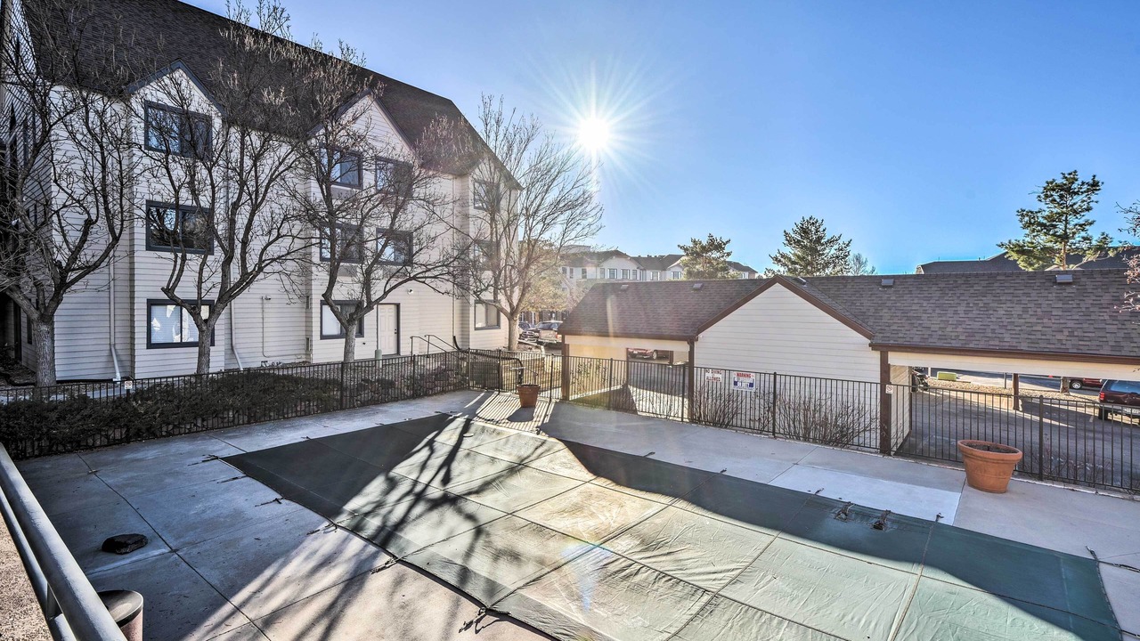 Photo of Outdoor in Englewood