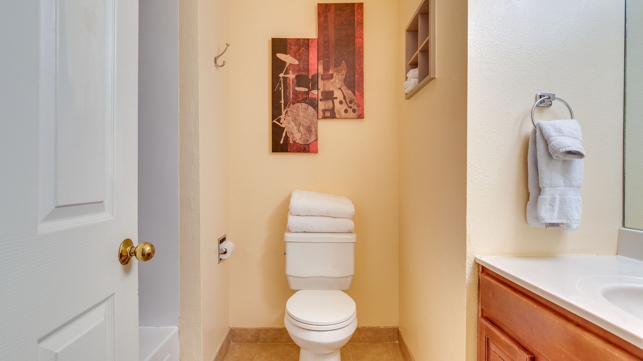 Photo of Bathroom in Englewood