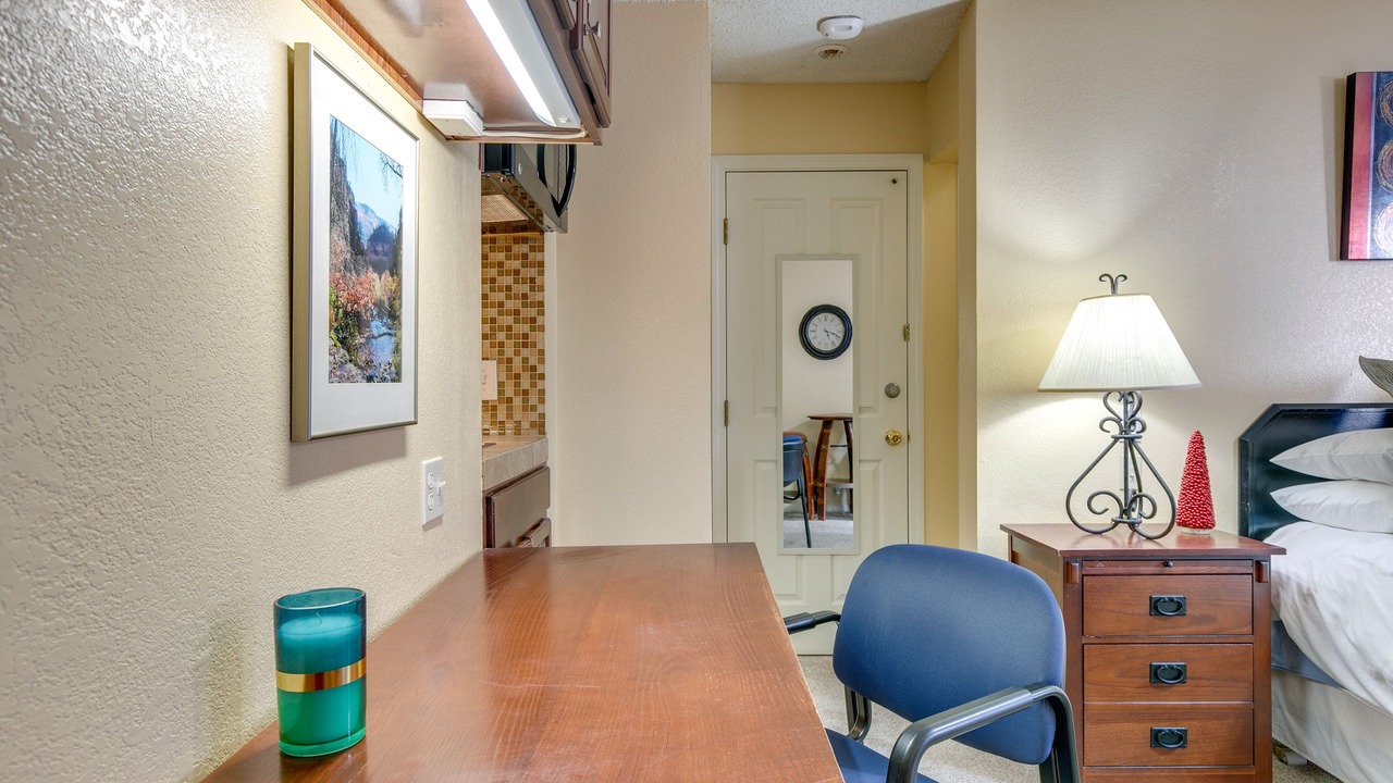 Photo of Bedroom in Englewood