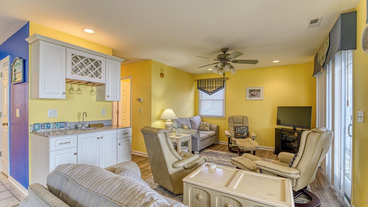 Photo of Bedroom in Ocean City Beach