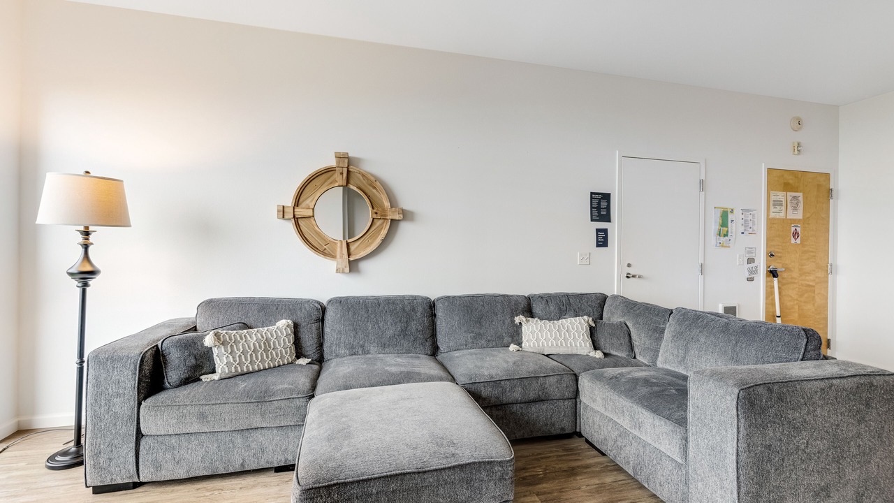 Photo of Livingroom in Rockaway Beach