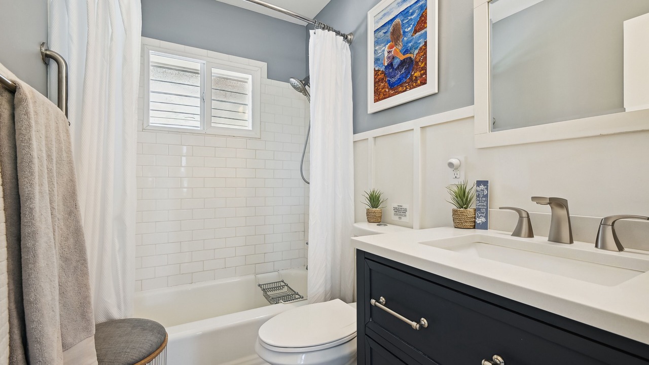 Photo of Bathroom in Point Lookout