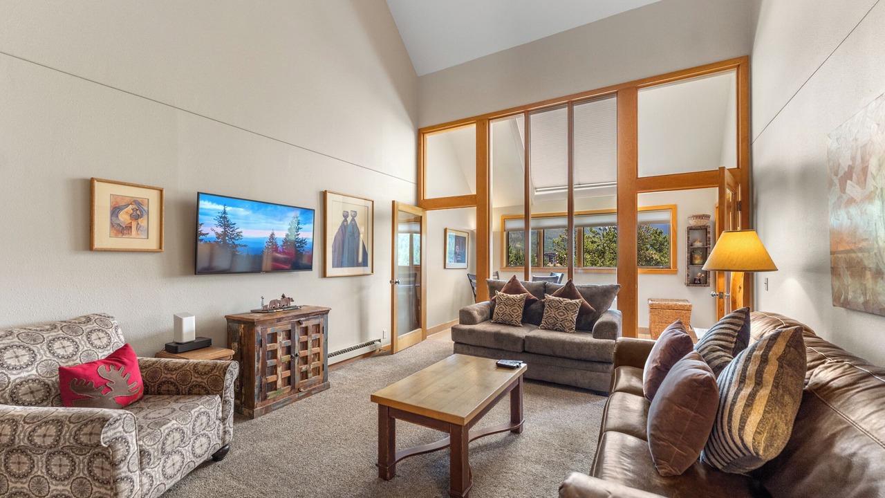 Photo of Livingroom in Keystone