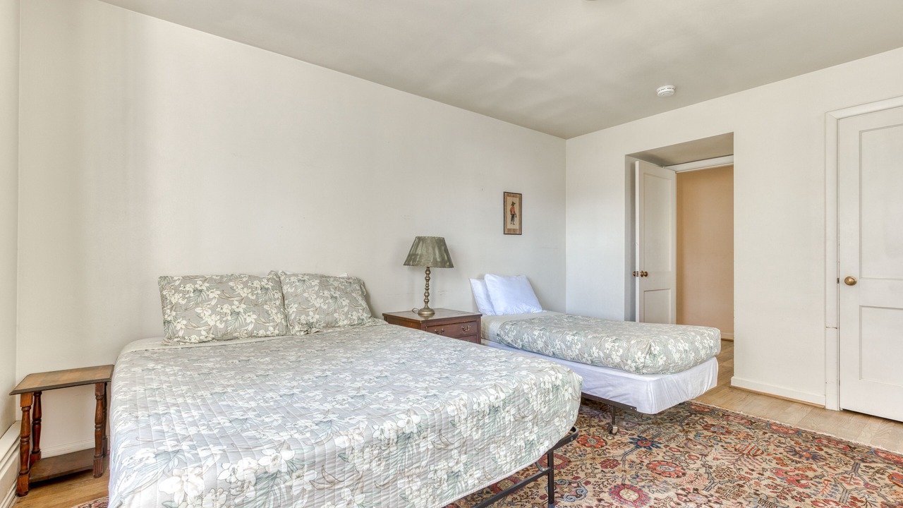 Photo of Bedroom in Seaside