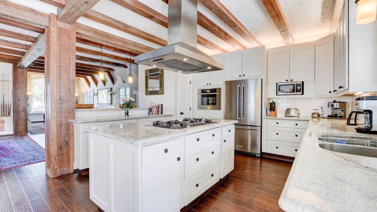 Photo of Kitchen in Crown Point