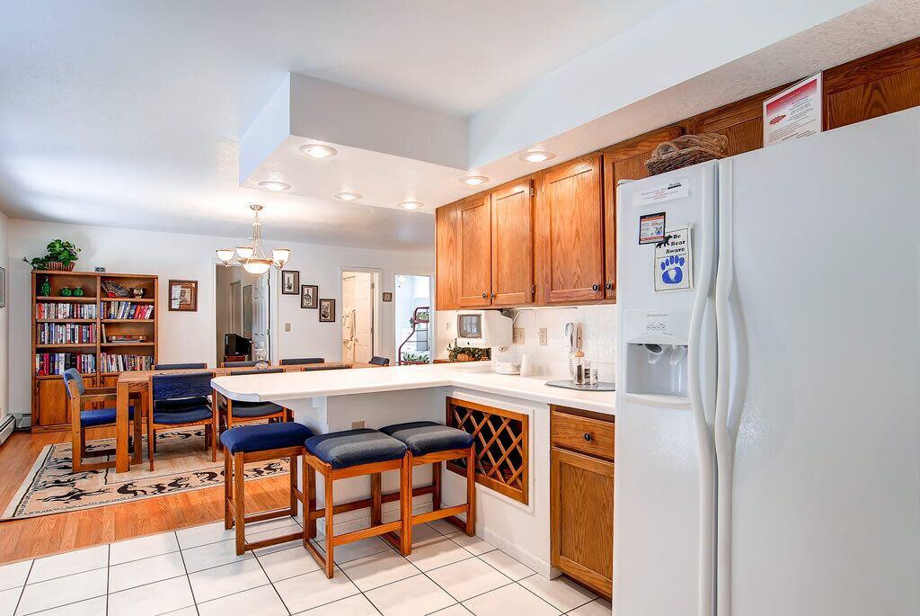 Photo of Kitchen in Warrior's Mark West