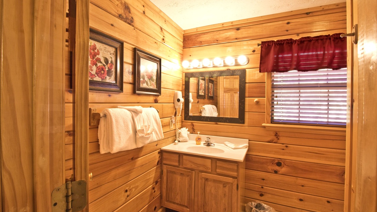 Photo of Bathroom in Sevierville