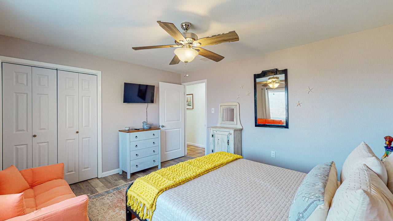 Photo of Bedroom in Port Aransas