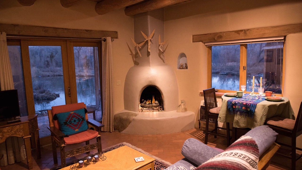 Photo of Livingroom in Chimayo