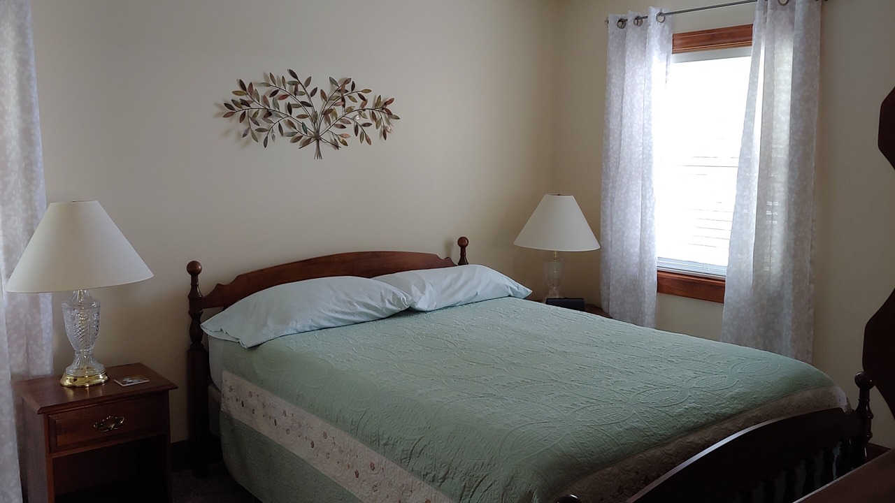 Photo of Bedroom in Port Clinton