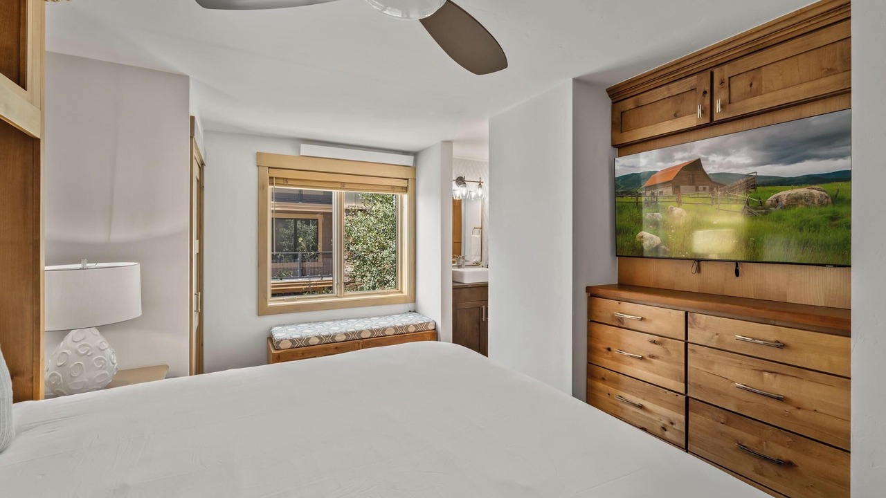 Photo of Bedroom in Steamboat Springs