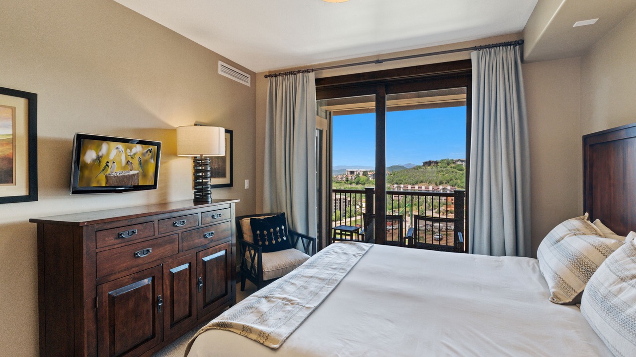 Photo of Bedroom in Steamboat Springs