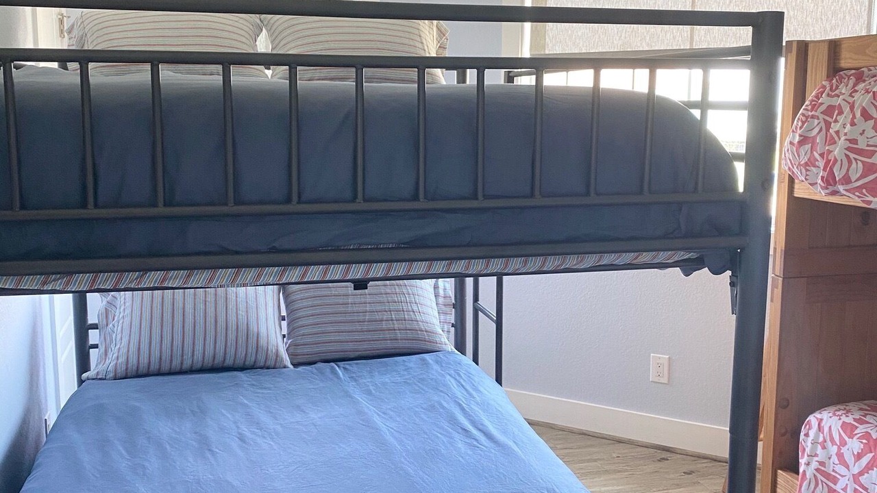 Photo of Bedroom in Terramar Beach