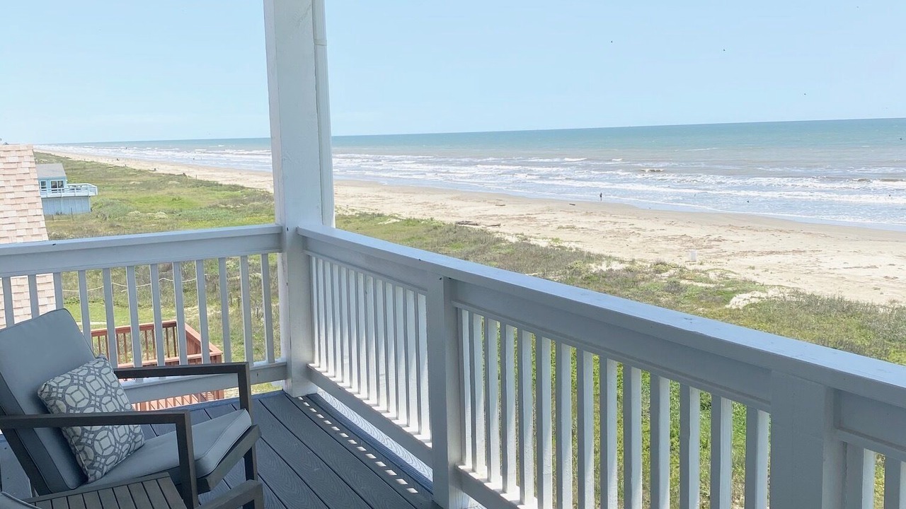 Photo of Patio Balcony in Terramar Beach