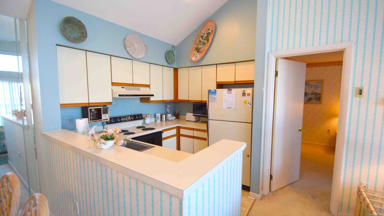 Photo of Kitchen in Heron Harbour Isle