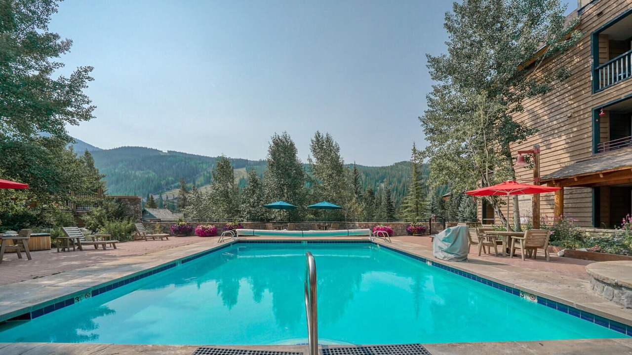 Photo of Outdoor in River Run