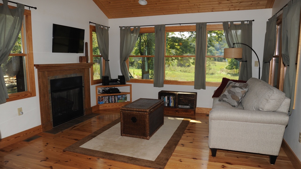 Photo of Livingroom in Rileyville