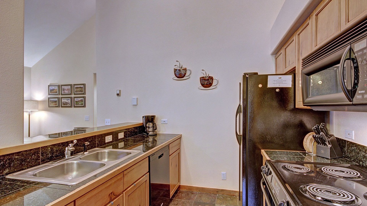 Photo of Kitchen in Four O'Clock
