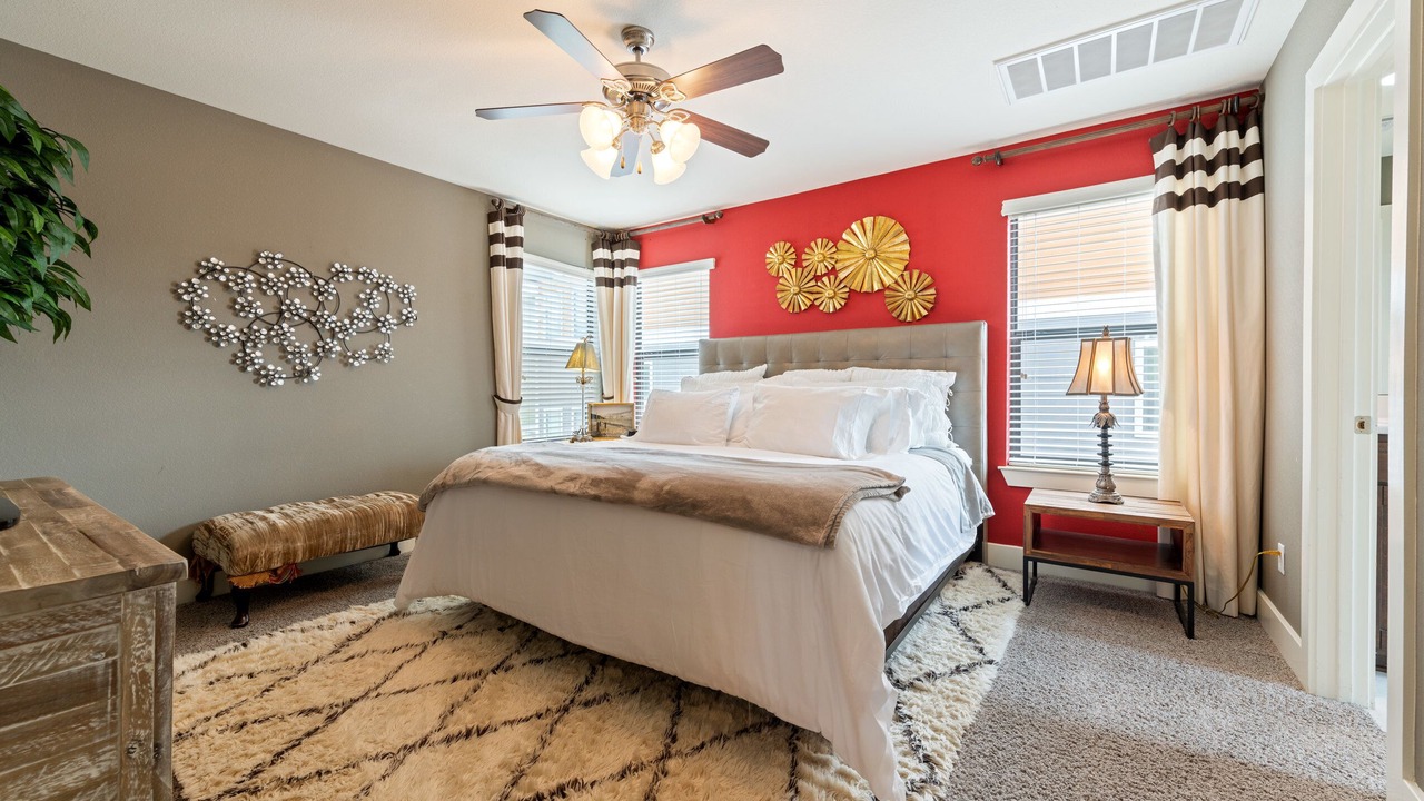 Photo of Bedroom in North Austin Civic Association