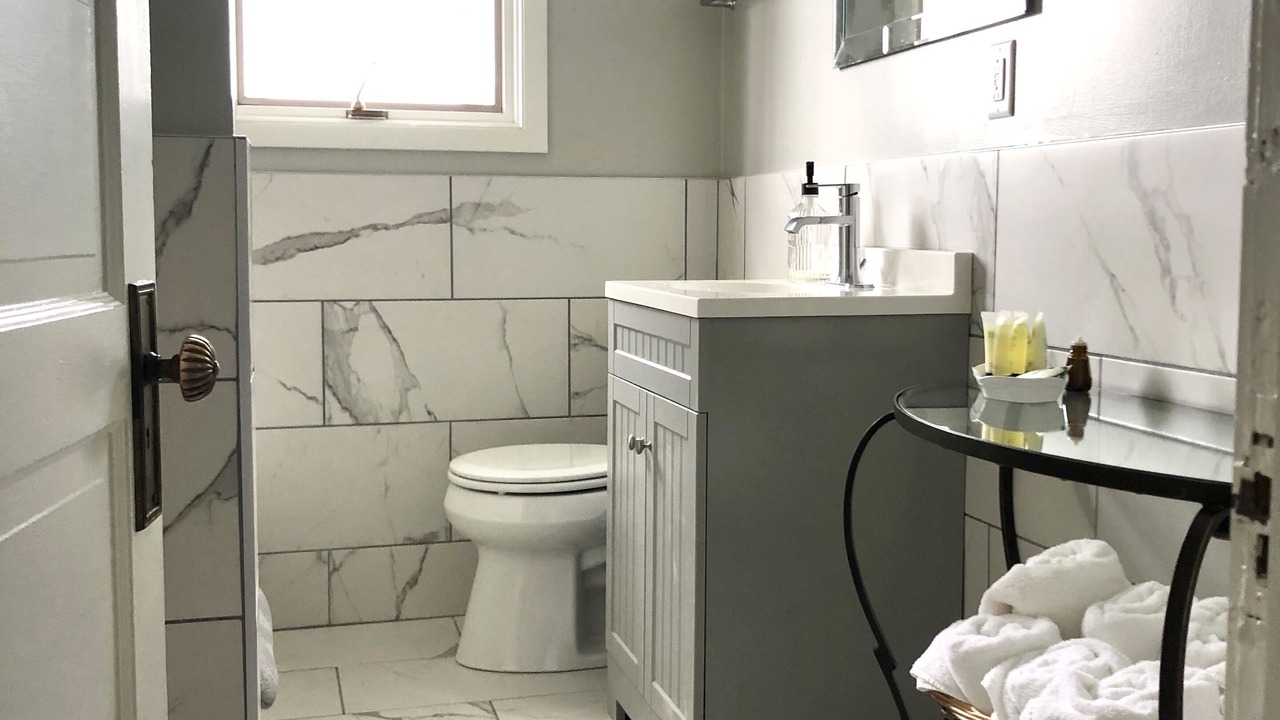 Photo of Bathroom in Williams Bay