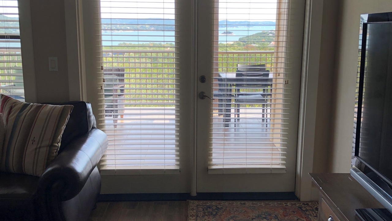 Photo of Patio Balcony in Jonestown