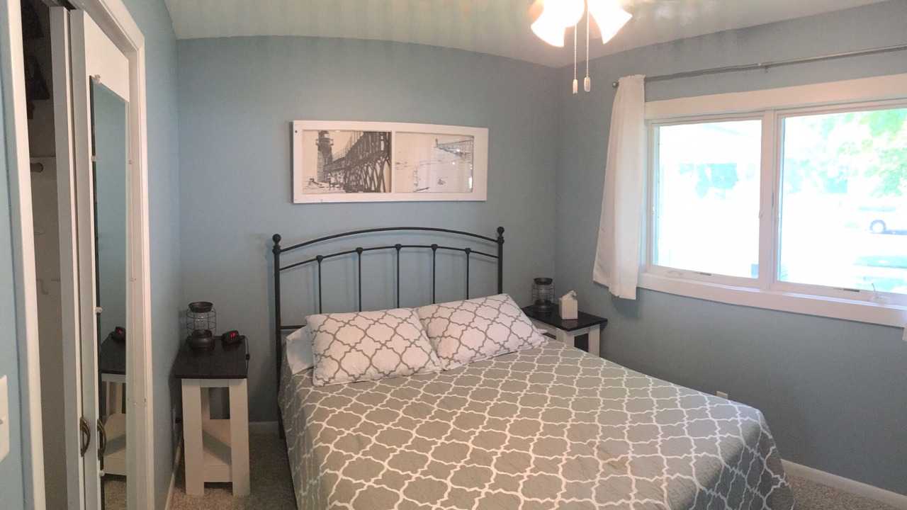 Photo of Bedroom in South Haven