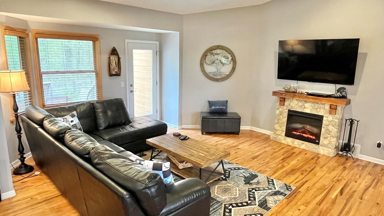 Photo of Livingroom in Thompsonville