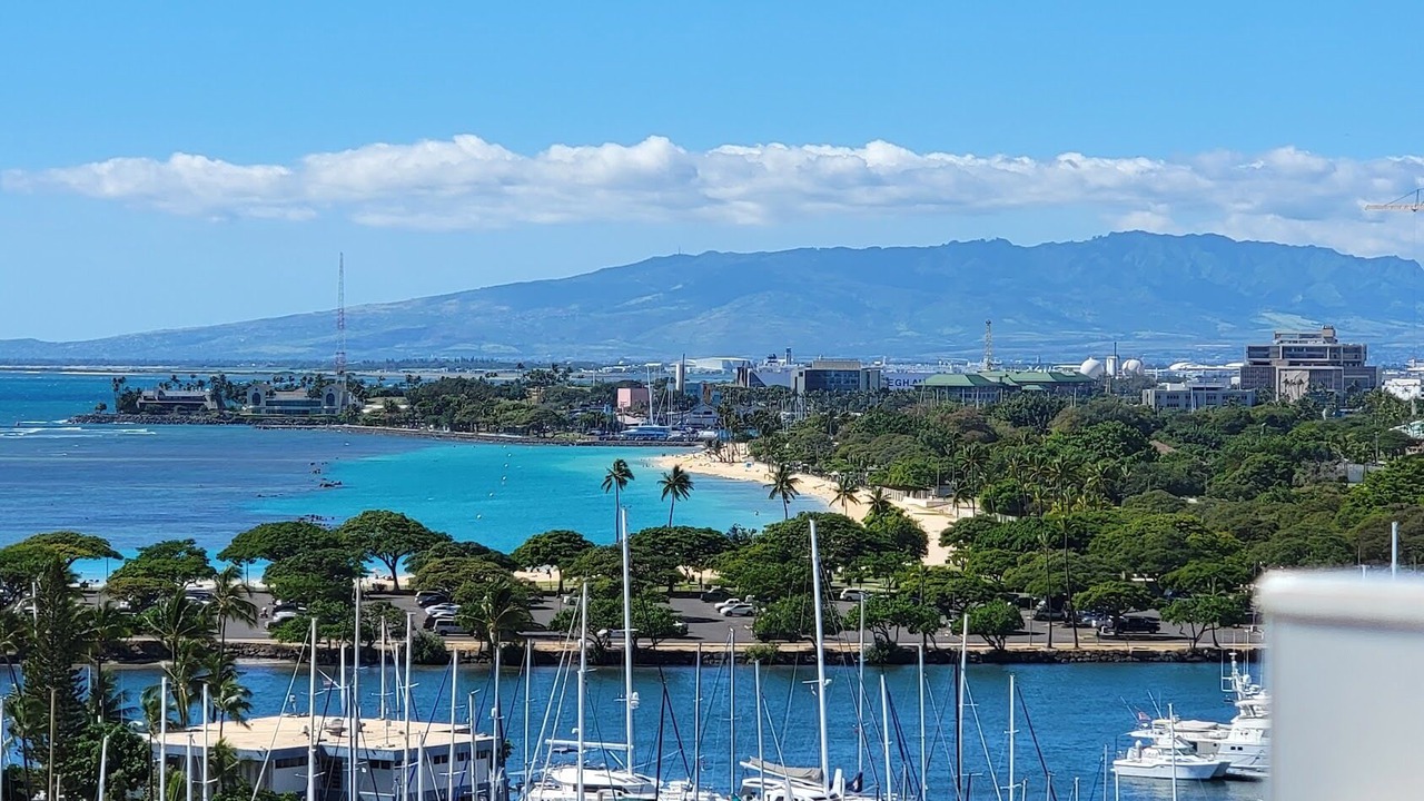 Photo of Others in Waikiki