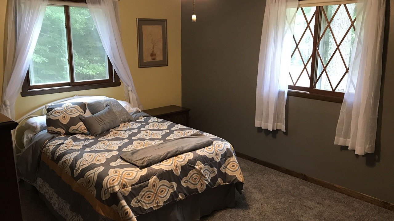Photo of Bedroom in St Germain