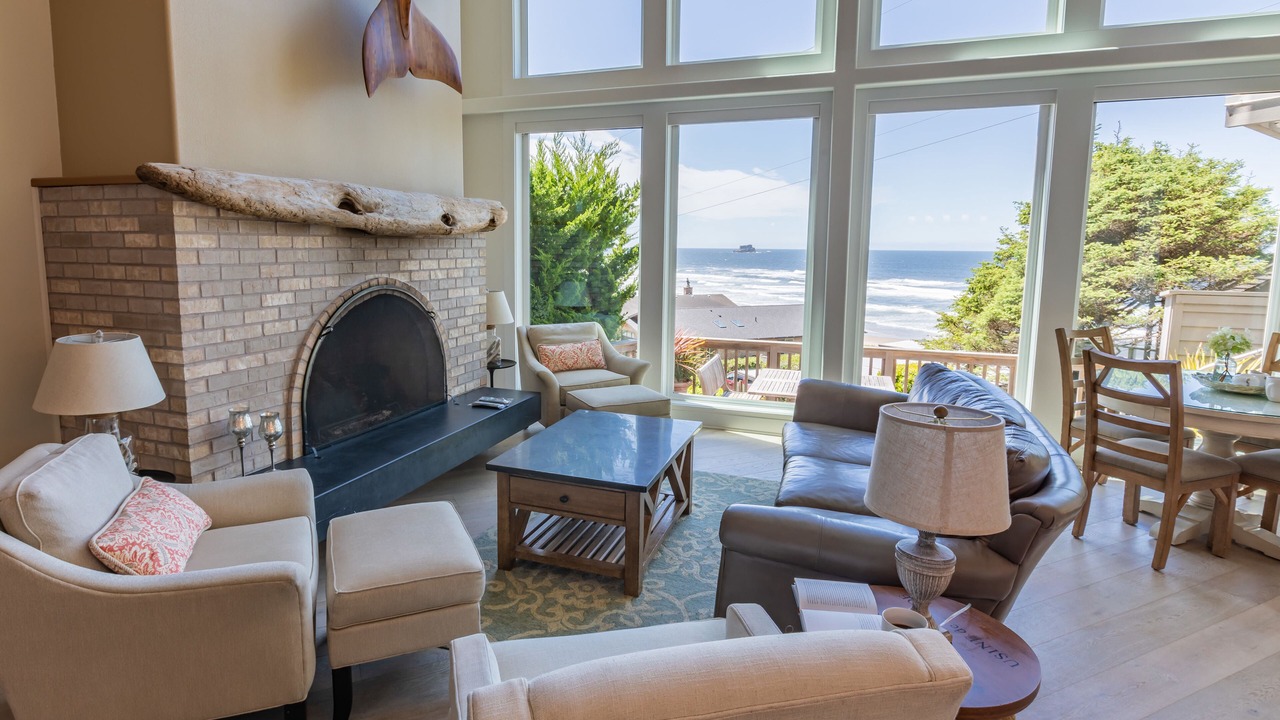 Photo of Bedroom in Arch Cape