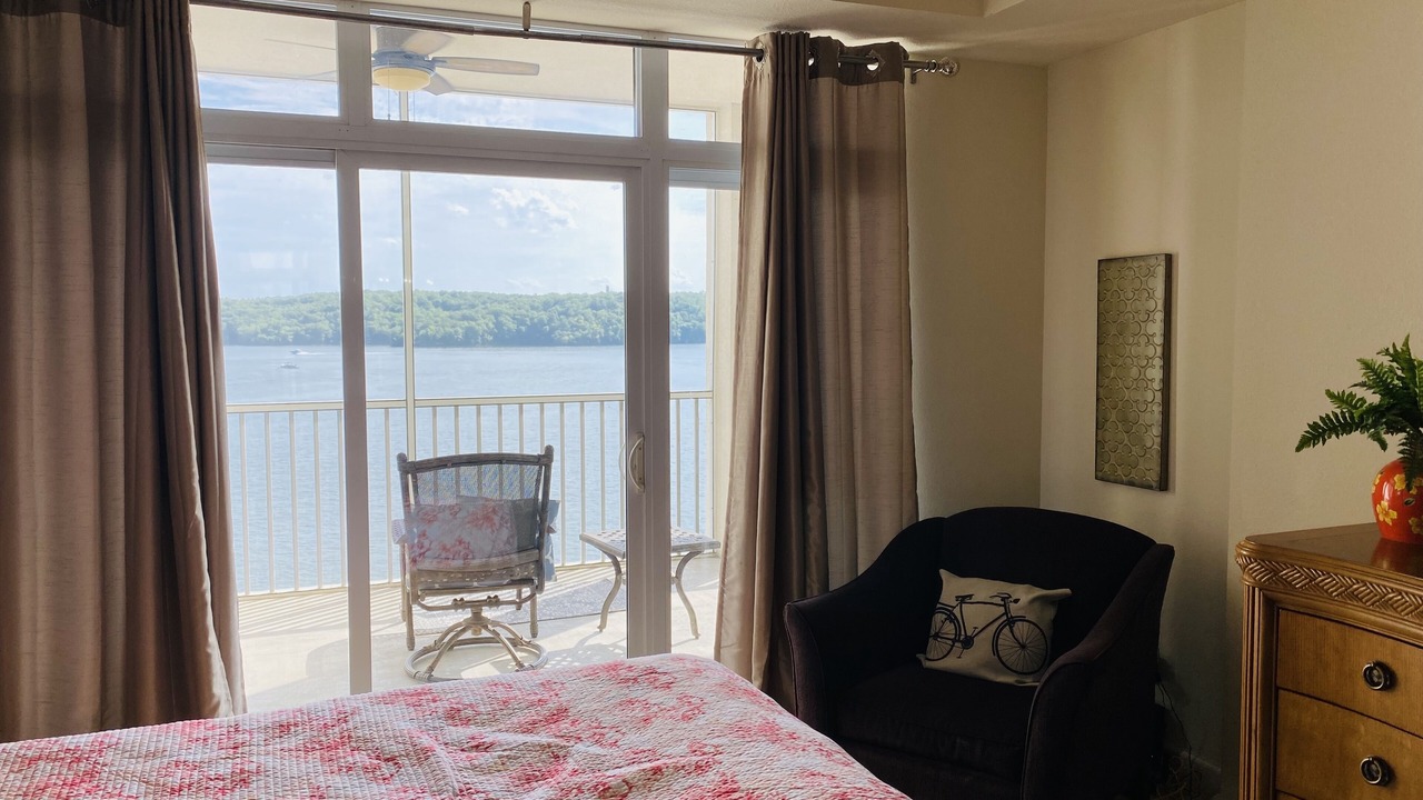 Photo of Bedroom in Osage Beach