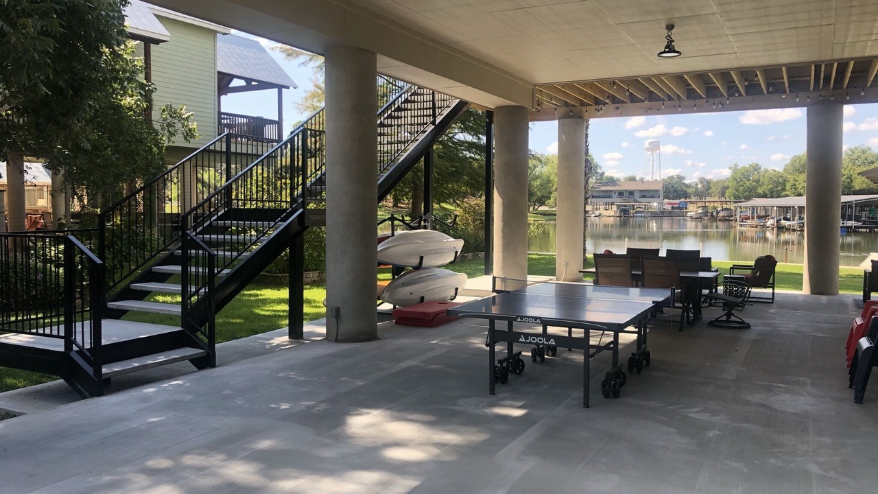 Photo of Outdoor in Kingsland
