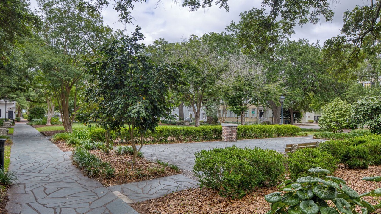 Photo of Others in Historic District - North