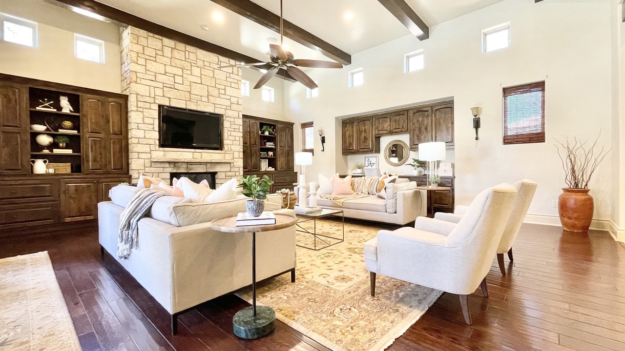 Photo of Livingroom in Lower Basin Lake Travis