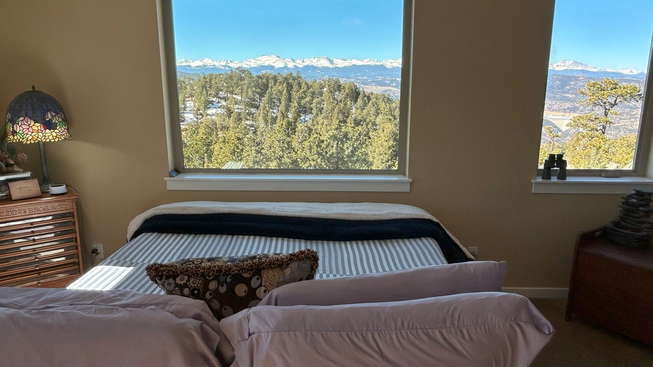 Photo of Bedroom in Coal Creek Canyon