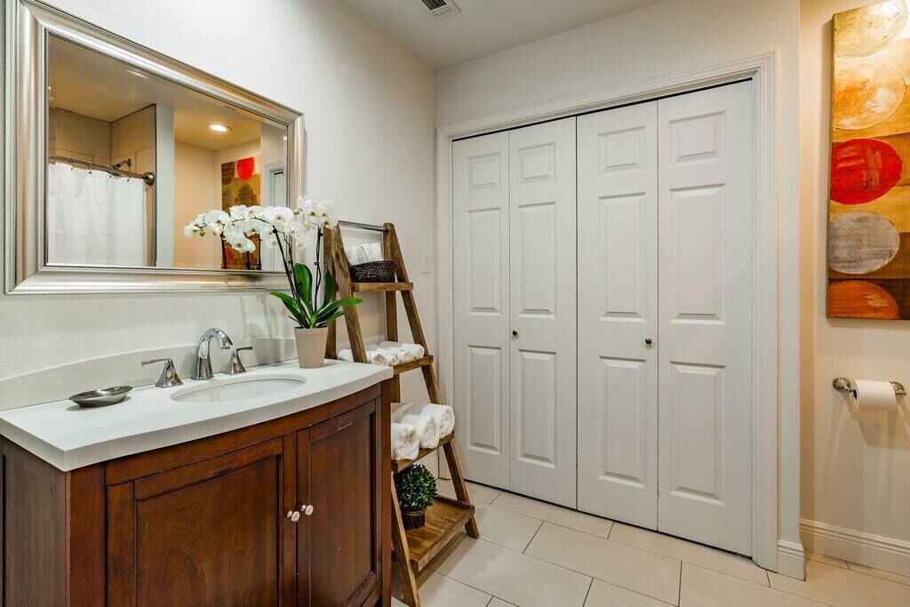 Photo of Bathroom in Bouldin